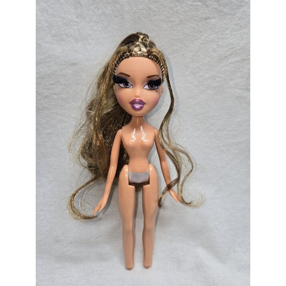 Bratz Girls Nite Out! 21st Birthday Edition Fashion Doll Yasmin- Nude- 2022